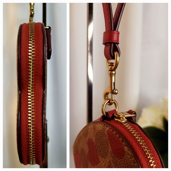 Heart Wristlet In Signature Canvas With Heart Print - Picture 5 of 10